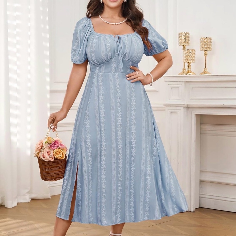 Elegant Blue Floral Women's Dress NWT 1X